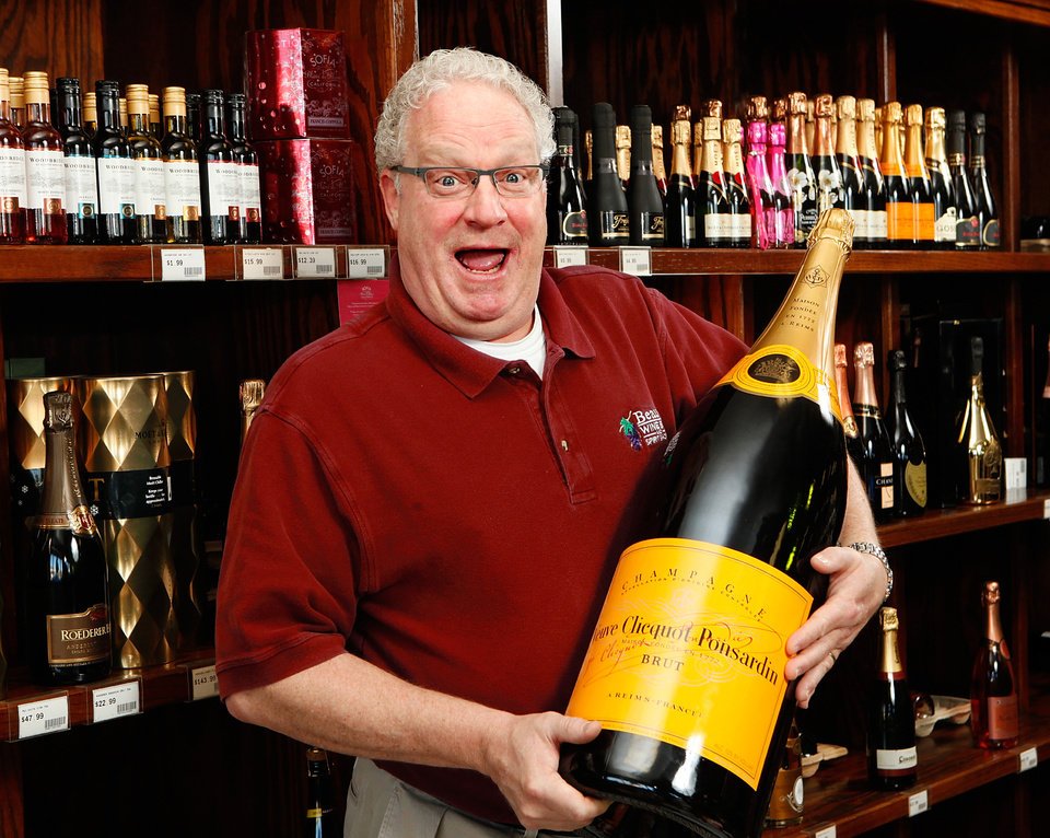 MDwine's tweet photo. Wine bottles can come in all shapes and sizes. A standard bottle holds .75 liters while a Nebuchadnezzar can hold 15! That's a lot of wine! #MDWineMonth #WeAreMarylandWine https://t.co/p2KUiSICHT