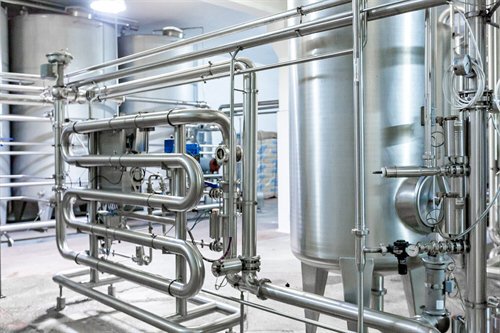 GEN 316 is made with the highest quality raw materials, letting you have confidence in your weld. #foodandbeverage #weldingwire #welding