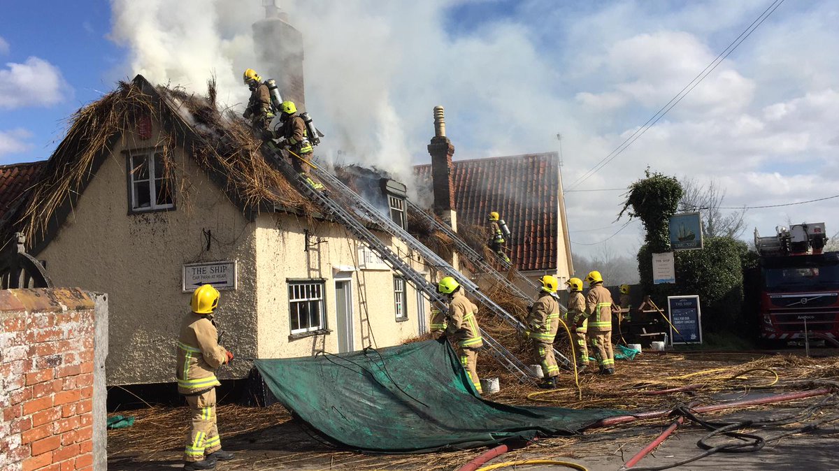 Manningtree ECFRS (@manningtreefs) on Twitter photo Hello all. So after a short break we are back up and running and currently assisting our colleagues from <a href="/SuffolkFire/">Suffolk Fire & Rescue Service</a> with thatched roof fire in Levington Hello all. So after a short break we are back up and running and currently assisting our colleagues from <a href="/SuffolkFire/">Suffolk Fire & Rescue Service</a> with thatched roof fire in Levington