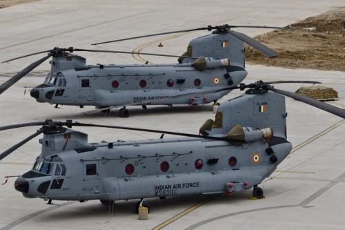 Bharatiya Vāyu Senā (#BVS, wojska lotnicze Indii) przyjęły do służby pierwsze 4 #śmigłowce transportowe #Boeing CH-47F(I) #Chinook.

Przeczytaj więcej na: altair.com.pl/news/view?news…