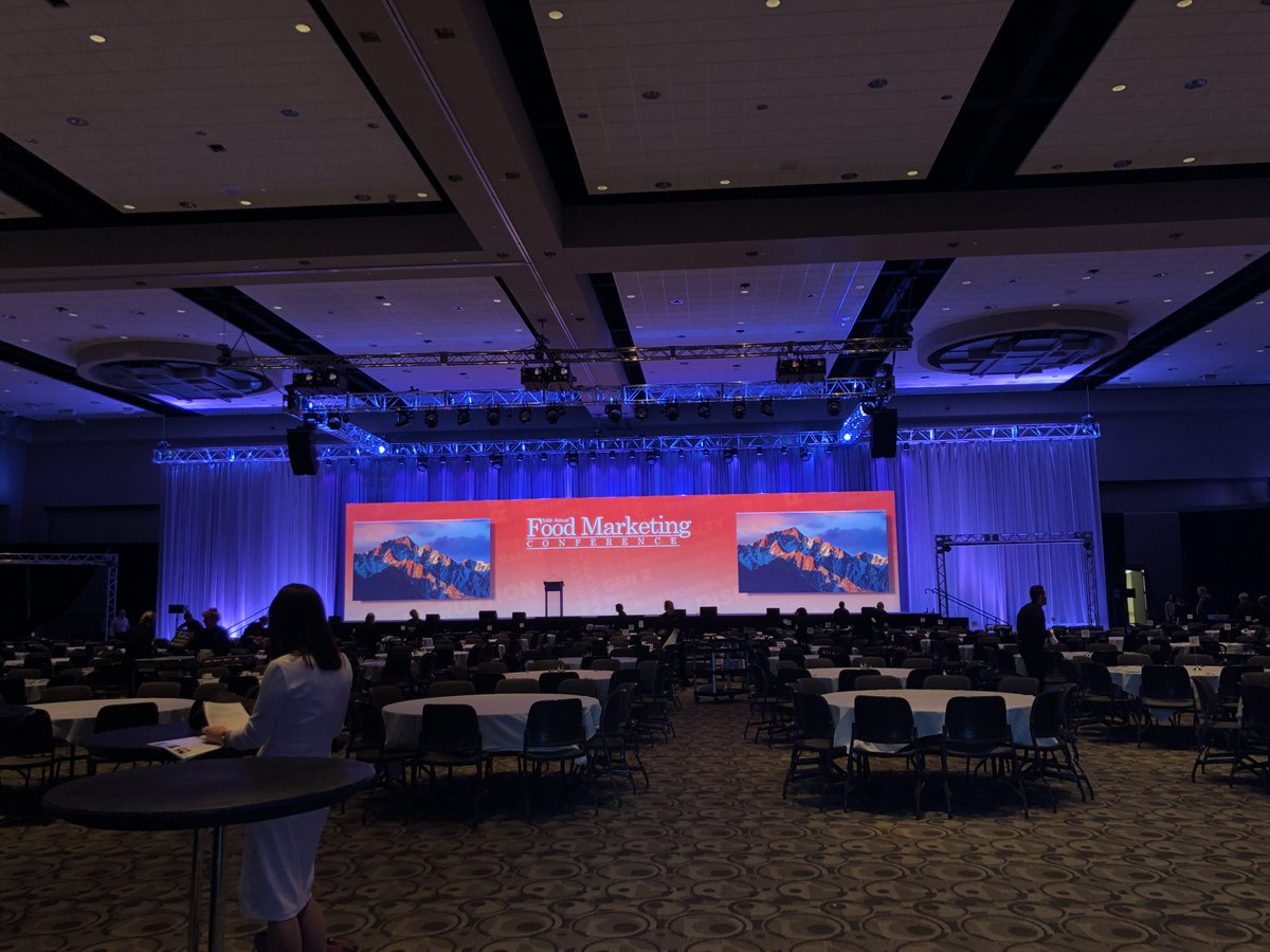 We're ready for you #FMC2019. Mom Complex Parter Lauren Fitzgerald will be on at 1:30pm today to show 900 marketers how to raise the bar when marketing to mom.