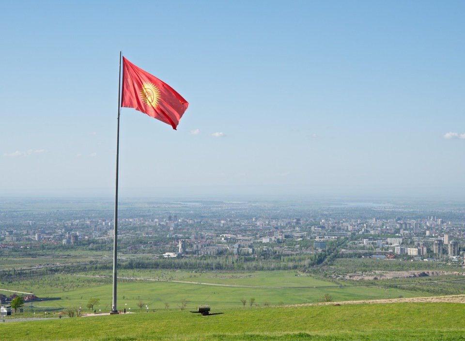 Kyrgyz writer Oljobay Shakir told in interview how he accepted his transgender son. 
goo.gl/cHBGkM
