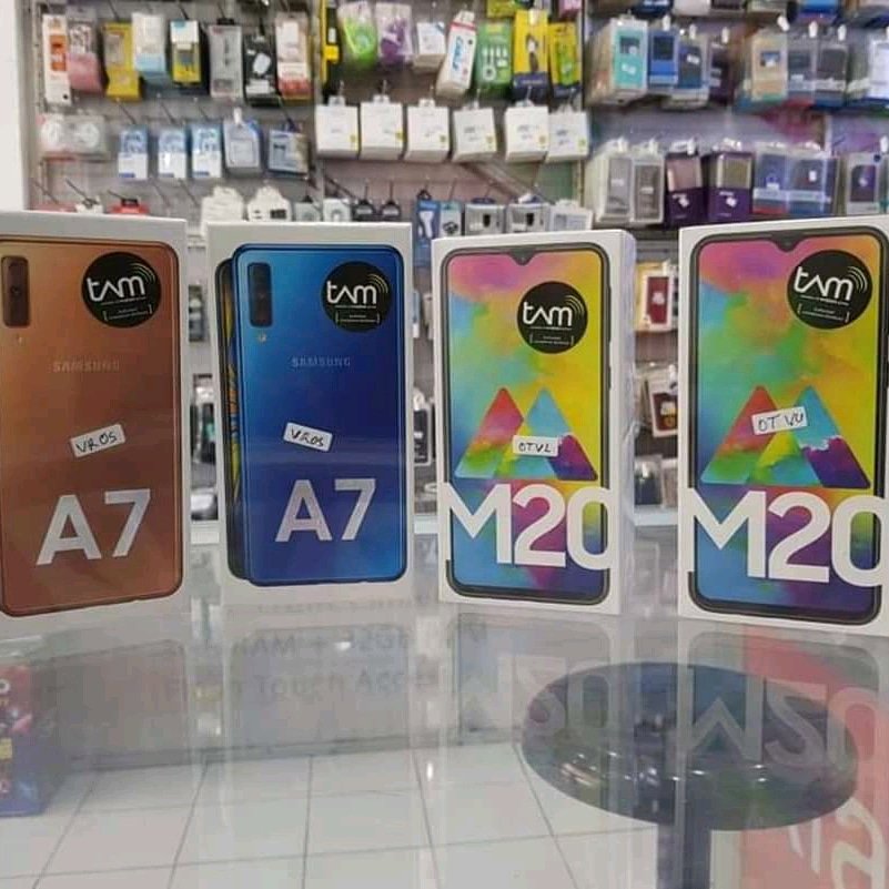 emoncell77's tweet image. Banjir Promo diskon 50% hanya di emon cell 
Promo all type smart phone
Samsung
Vivo
Xiaomi
Oppo
Iphone
Dll
dll kuy lah di cek harga &amp;amp; pelayanan nya di emon cell 🙏🙏
Silahkan chat lansung ke wa:085244655702