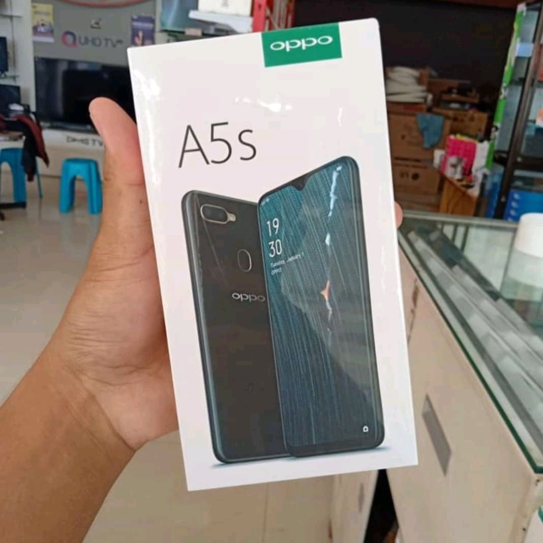 emoncell77's tweet image. Banjir Promo diskon 50% hanya di emon cell 
Promo all type smart phone
Samsung
Vivo
Xiaomi
Oppo
Iphone
Dll
dll kuy lah di cek harga &amp;amp; pelayanan nya di emon cell 🙏🙏
Silahkan chat lansung ke wa:085244655702