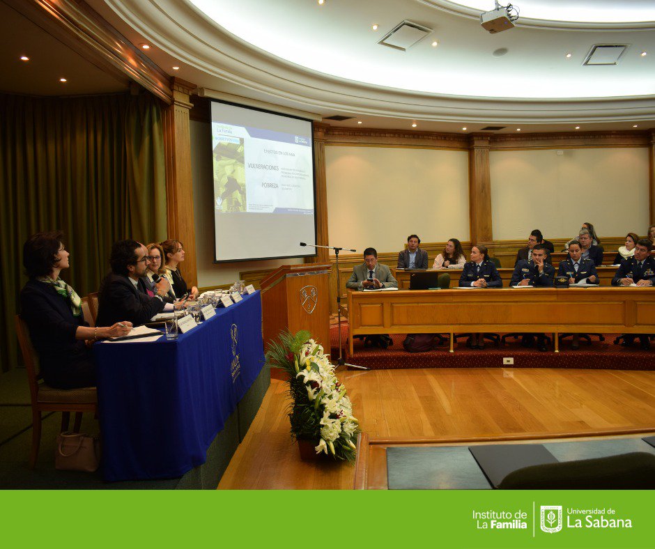 #FamiliaSostenibleUnisabana
| La familia es el tejido social en donde se potencian las políticas públicas, afirma <a href="/JuanPangulo/">Juan Pablo Angulo</a> , Director de Familias y Comunidades del <a href="/ICBFColombia/">Bienestar Familiar | ICBF</a>.