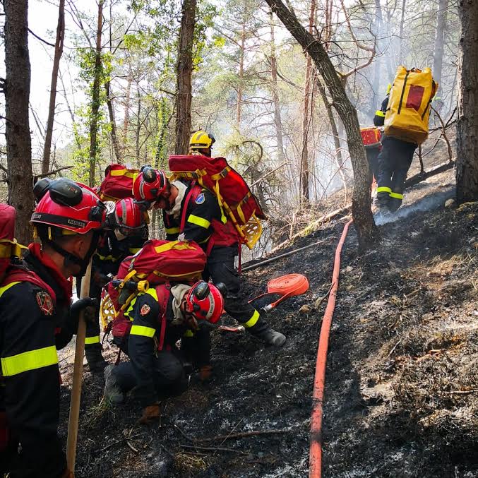 riisc_7's tweet image. Moins de 7 jours avant la re-classification @Insarag , les #sapeurssauveteurs de l’#UIISC7 ont appuyé les forces du 06 dimanche dernier sur la commune de Fontan dans les Alpes-Maritimes. @sdis_06 @SecCivileFrance