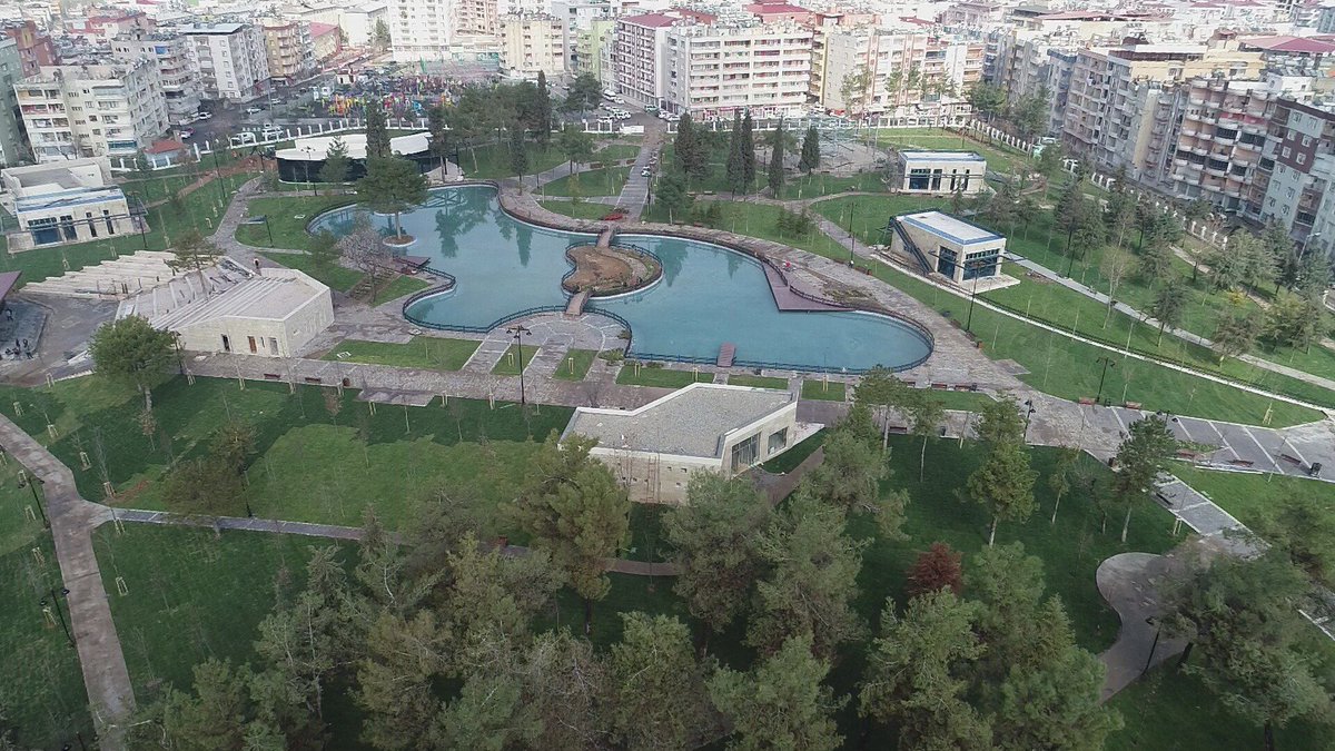 Kızlar Tepesi Projesinde çalışmalar aralıksız devam ediyor.

#SiirtİçinÇalışıyoruz