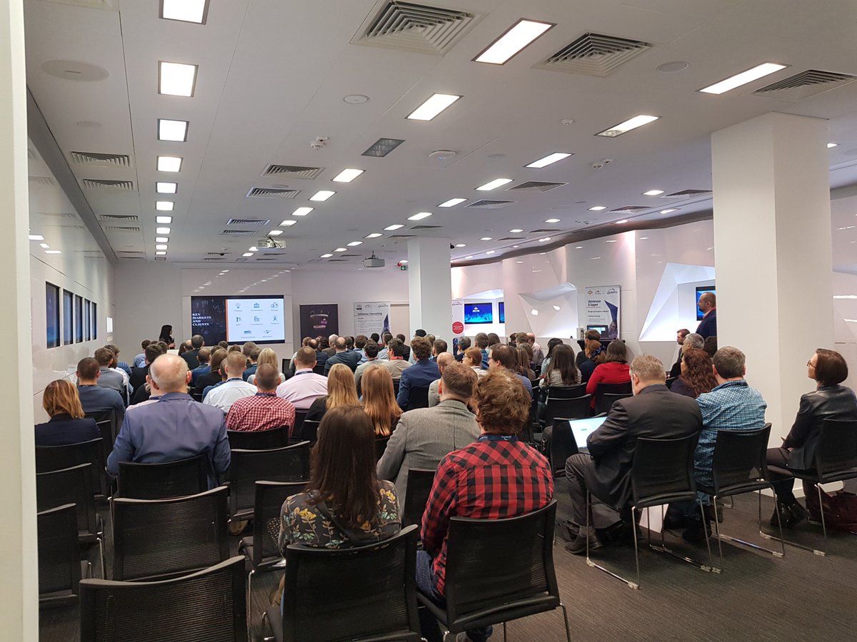 FmePolska's tweet photo. No to zaczynamy! :) FME World Tour 2019 w Warszawie wystartowało. Rozpoczyna Atsuko Froats, zaraz po niej - Gerhard Fischl z Safe Software.   #fmeworldtour #safesoftware https://t.co/ebrhi0Y9cv
