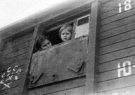 MFA_Ukraine's tweet photo. March 25, 1949 marks the 70th anniversary of mass deportation of #Baltic people to Siberia by Soviet regime. Such atrocities were committed against Crimean tatars in 1944 as well.
🇷🇺 continues to employ the same methods to this date, conducting the hybrid deportation in Crimea. https://t.co/Um1qPxhxDM