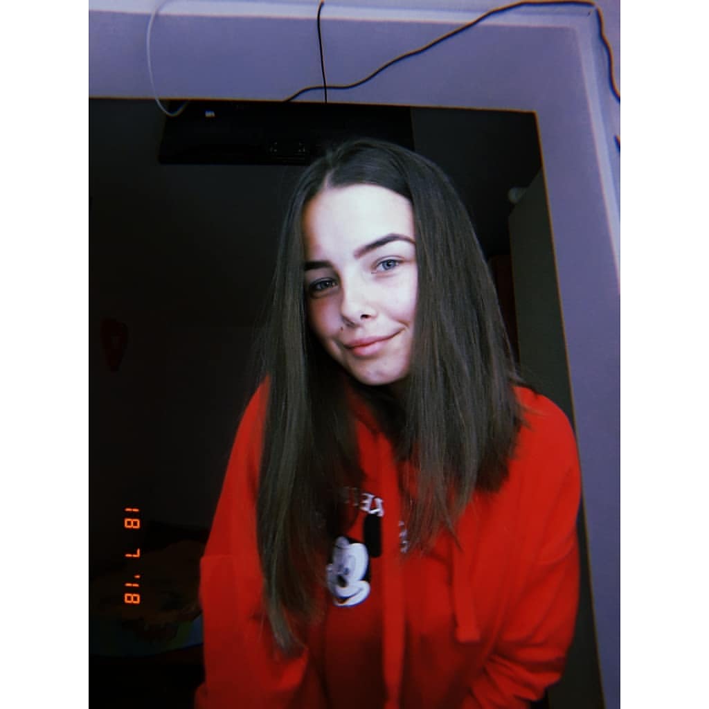 melindapintea28's tweet photo. Happy Tuesday guys. I hope you have an amazing day.
#tuesdayselfie 

@GraysonDolan @EthanDolan https://t.co/pQYKzbVqoI