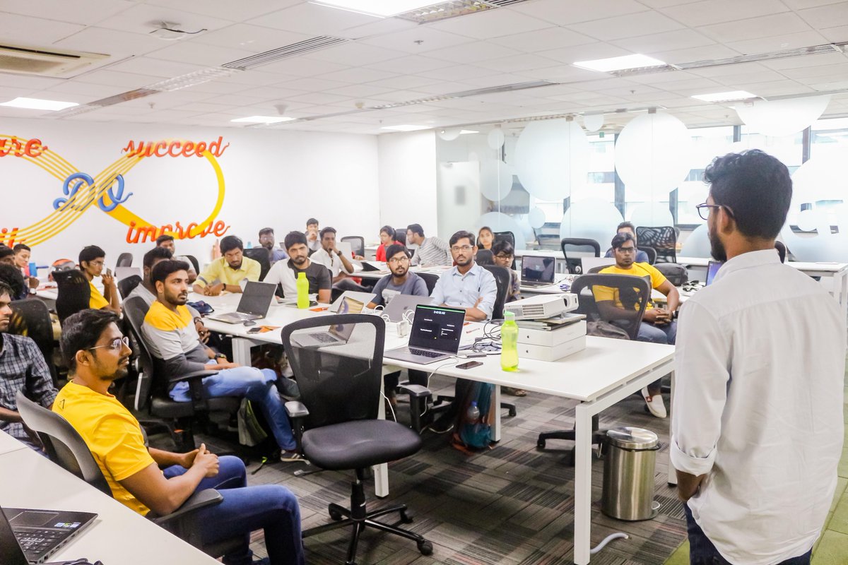 madrasters's tweet image. The team - Micro interactions workshop

Workshop Presenter @Vishnu_Srini 
More images: madrasters.com/workshop/5/
.
.
.
#MadrastersWorkshop #DigitalDesign #MicroInteraction #InteractionWorkhop #DigitialDesignWorkshop #ProductDesign #workshop #DesignWorkshop #Designers #madrasters