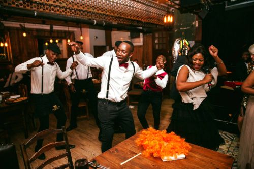 CuriocityAfrica's tweet image. From underground bars to local markets to one of the largest urban forests in the world, there's much more to Joburg than first meets the 👀..

Head to our latest blog post to discover 7 hidden hotspots that you have to visit in Joburg 👉🏿 bit.ly/2FAtG2Q

#MeetSouthAfrica