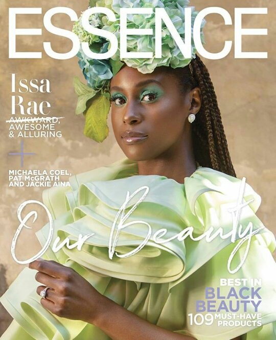 937RhythmFm's tweet photo. Issa Rae the creator of HBO series - Insecure, and supporting actor in new film - Little,  covers the new @Essence magazine

Which of these @IssaRae pictures is your favourite?

 #IssaEssenceSlay #rhythmfm #rhythmentertainmentnews #essence https://t.co/pVEwjfduuQ
