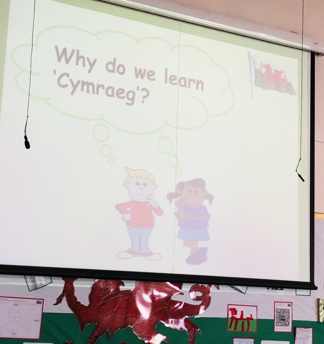 CGPrimary's tweet photo. Whole School Assembly discussing the advantages of speaking Welsh.#siarter #cgpwelsh https://t.co/8YqNqc7zcl