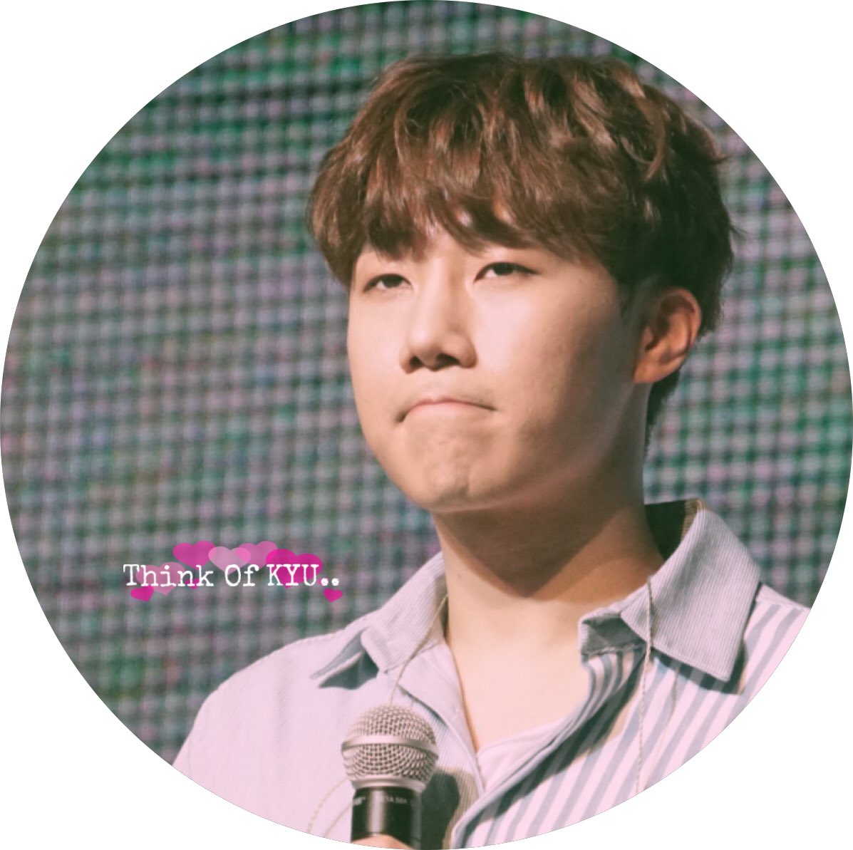 WAITFOR21G's tweet photo. I believe that you will be ok... #KimSungKyu ㅠㅠㅠㅠㅠ ❤️🙏🏻 https://t.co/i4oJ24urTN
