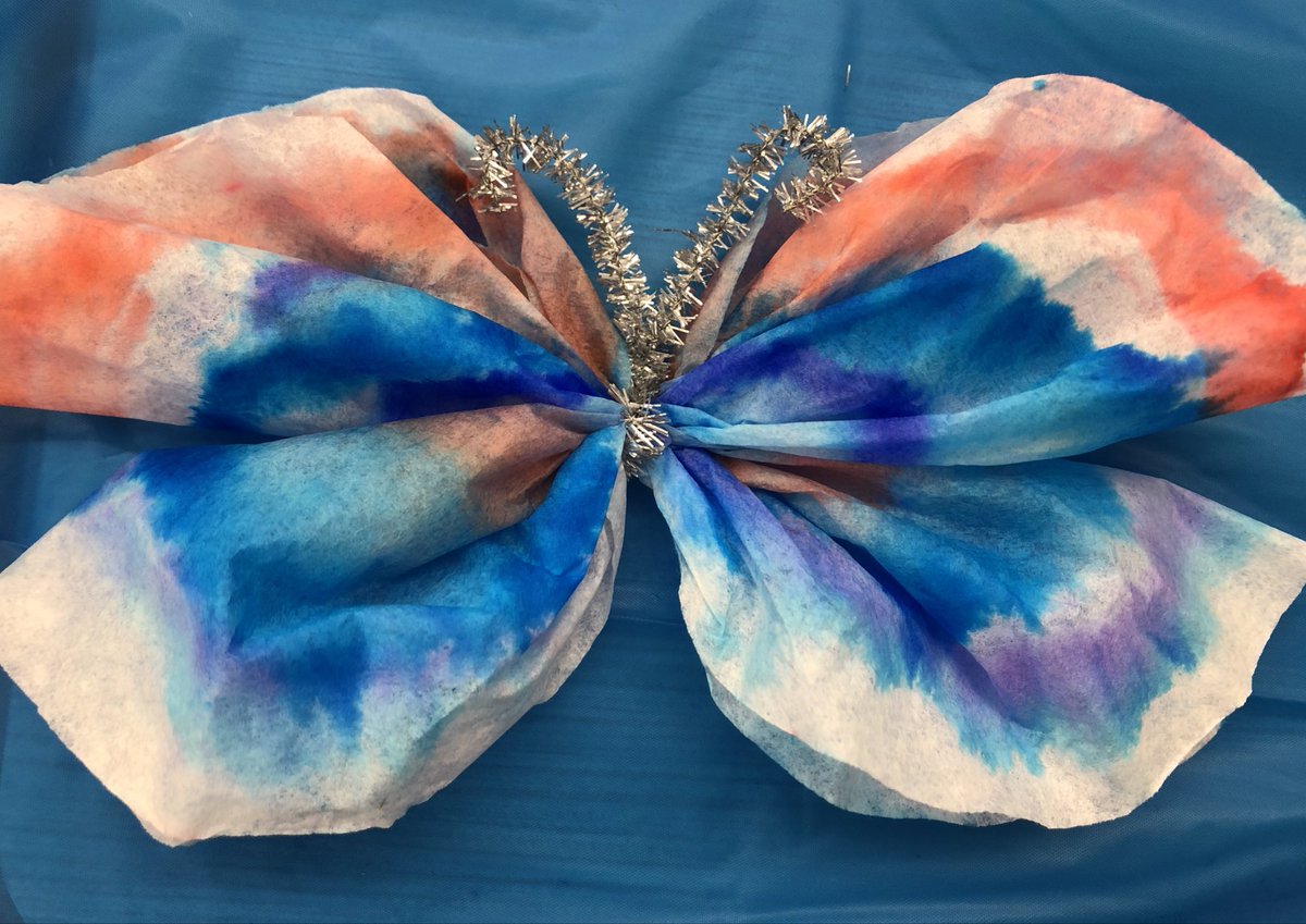 WLKYAlex's tweet photo. Make it Take it Craft Day is Wednesday at @JTPLF Clarksville branch! It’s from 3 to 4pm. https://t.co/30GBQud6F9