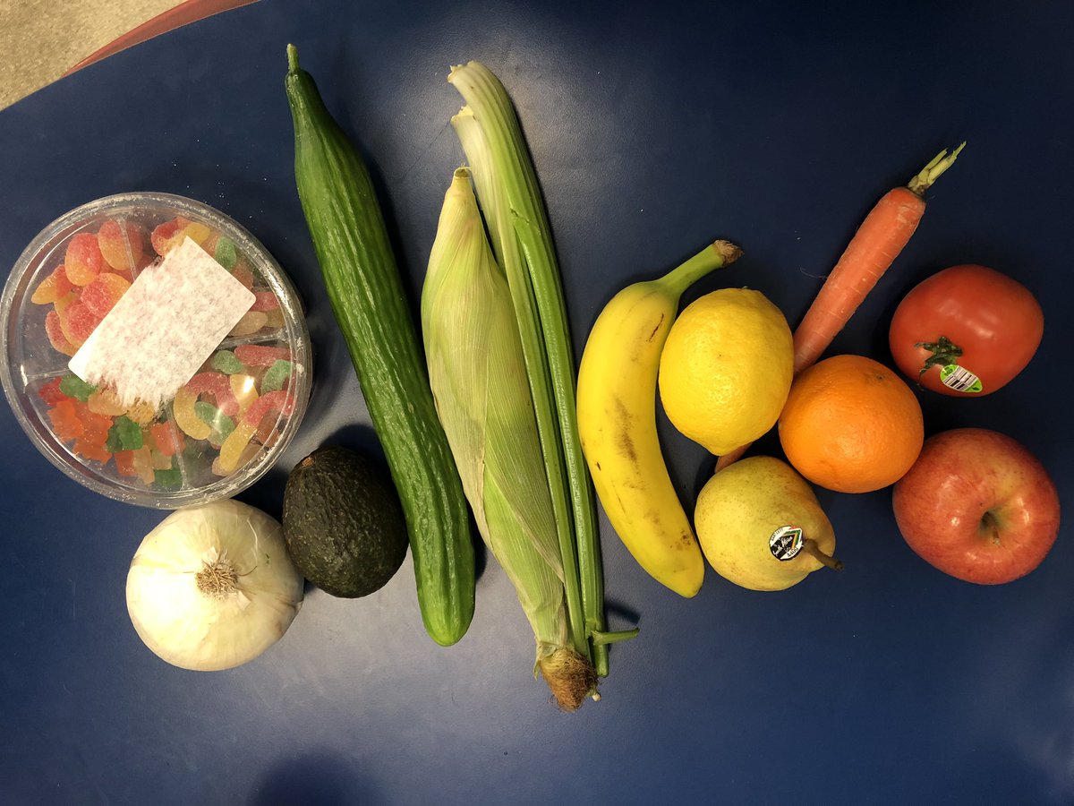 MadameJoubert's tweet image. With a spread like this we must be talking nutrition, right? Nope!! We’re coding today with @sarah_sarahryan from @brilliant_labs @AdesElem @HRCE_NS @TILTHRCE #codingrainbow #SeeWhatImLearning #looksyummy