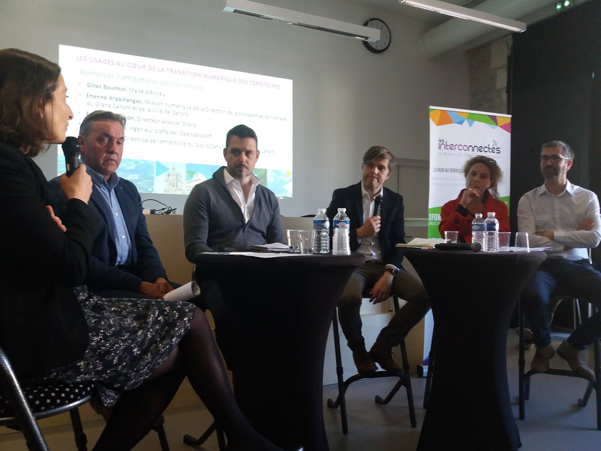 tradecommissio1's tweet image. #intercotour ça continue #opendatasoft témoigne sur la plus value de la #data pour piloter le territoire, développer de nouveaux services utiles aux habitants et  créer de l #attractivité