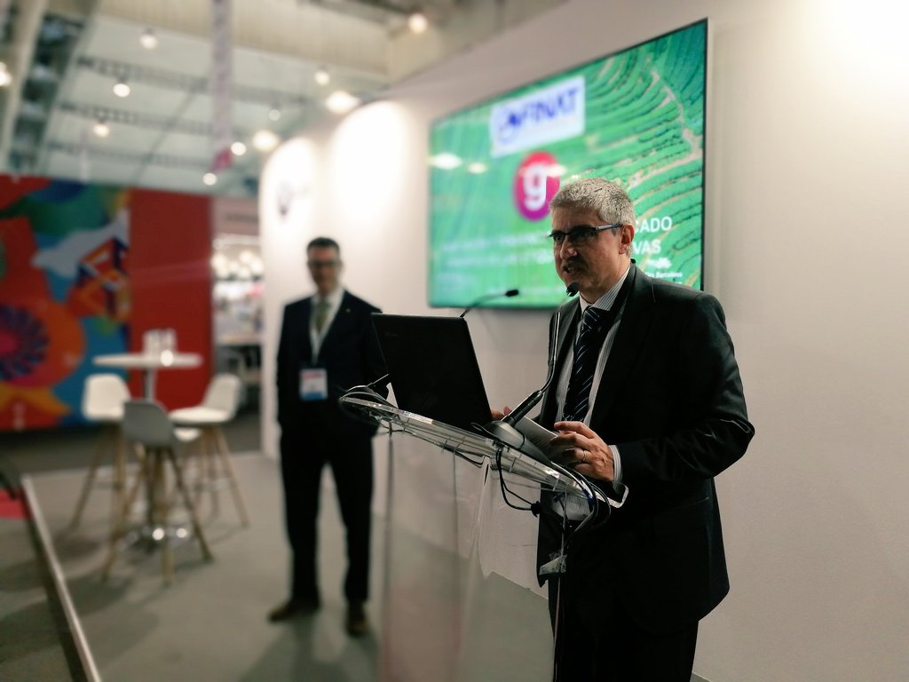 graphispag's tweet photo. Jordi Magre, Director de #Graphispag19, inaugura el salón desde #GraphispagTalks. https://t.co/MhoA0M14mo