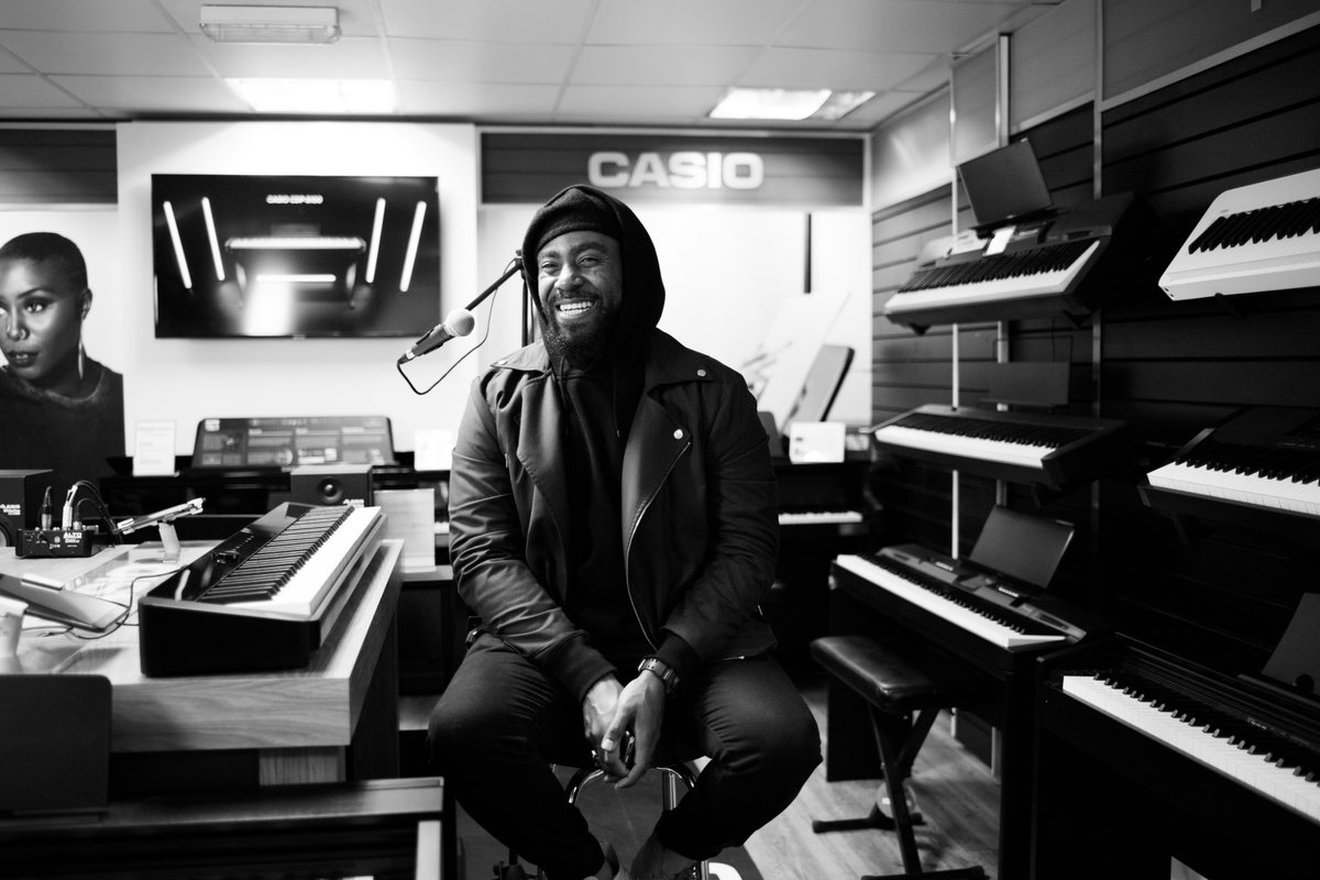 LostInTheSnd_UK's tweet photo. Last Saturday, @JodieAbacus treated us to a special acoustic performance in celebration of @CasioMusicUKโs #LearnToPlayDay ๐น Live review here: https://t.co/ditjdcZBb7 https://t.co/g0CPHU2PkZ