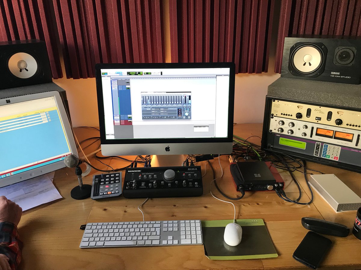 PPStudios's tweet photo. Heute gibt's einen kleinen Einblick in unsere momentanen Produktionen. Aber pscht... alles streng geheim. 🤫 https://t.co/djZk3onoPg