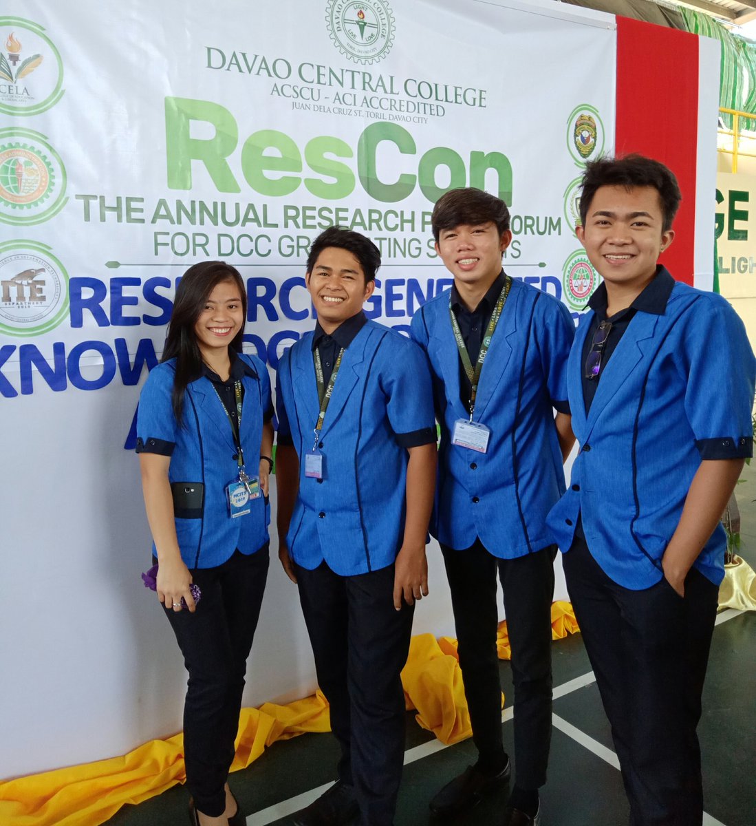 jnsbrgs's tweet photo. gamay na lang!
#rescon2019 https://t.co/8TfcgN2Mzv
