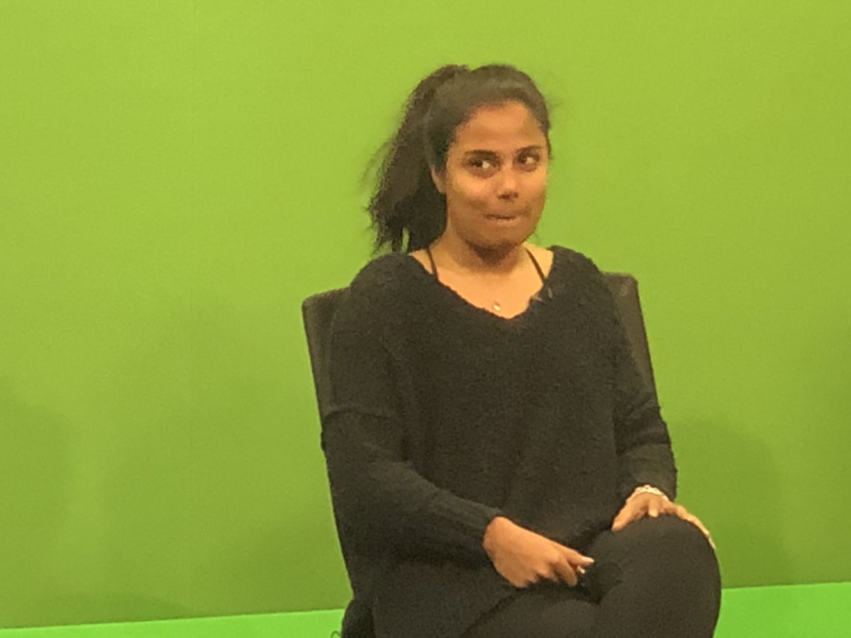 JujiaLi's tweet photo. @NetraVenkat10 Cuz ur just dat fake? 🤪 https://t.co/DpZiwEwmNp
