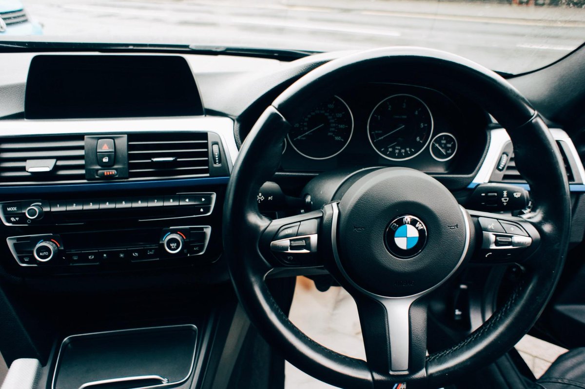 Greenaway_Autos's tweet photo. Reaching speeds of up to 146 mph whilst maintaining a combined mpg of 64.2, this MSport BMW 320D is the perfect mix of sophisticated and fun - https://t.co/6CGpVYH4Xx #TorqueTuesday #MSport #BMW #3Series https://t.co/PyTnHyg7XZ