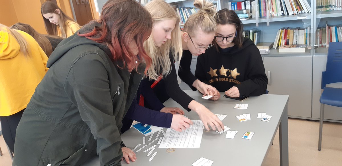 talsu2vsk's tweet photo. Erasmus+ "FES".
No 18. līdz 27.martam 20 Talsu 2.vidusskolas skolēni, skolotāja Iveta Balode un Liene Lāce piedalījās Erasmus+KA229 apmaiņas programmas projektā "FES" Katalonijā.
Lasi vairāk https://t.co/tZhS0dQGnX https://t.co/GQAKzIZNP6