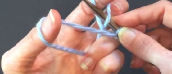 Patty_Lyons's tweet photo. A few easy tips to for achieving the German twisted cast on. Enjoy!! https://t.co/vCm1a0TuI3 #yarn #pattylyons https://t.co/QYV2OUW7D6