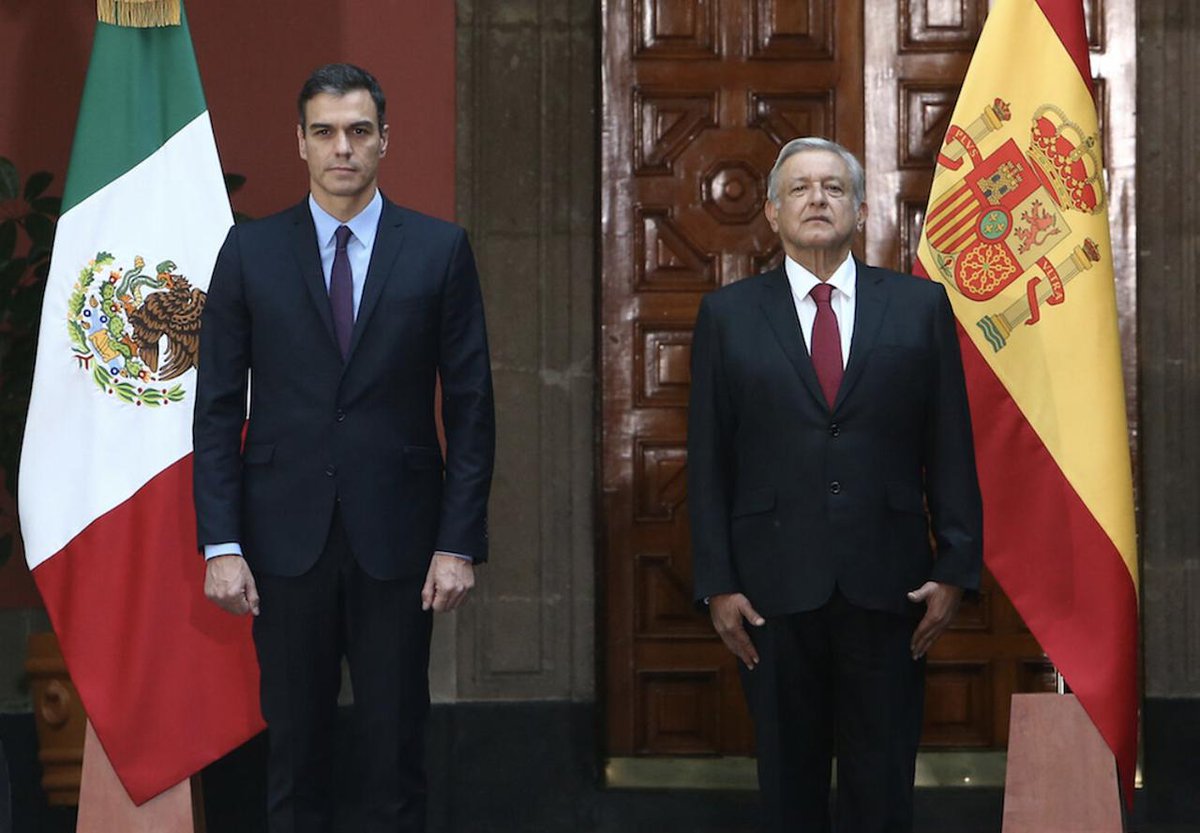elmundotoday's tweet photo. España solo se disculpará por la conquista de México si ellos piden perdón por los mariachis https://t.co/QMmt9ThBUE https://t.co/6glSzKTcNb