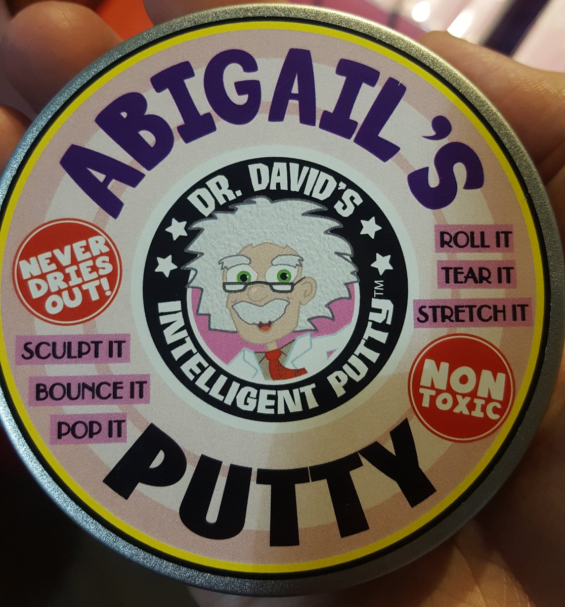 BeckyDraw5's tweet image. "repeat after me, you have beautiful lips" #abigailsparty #mikeleigh