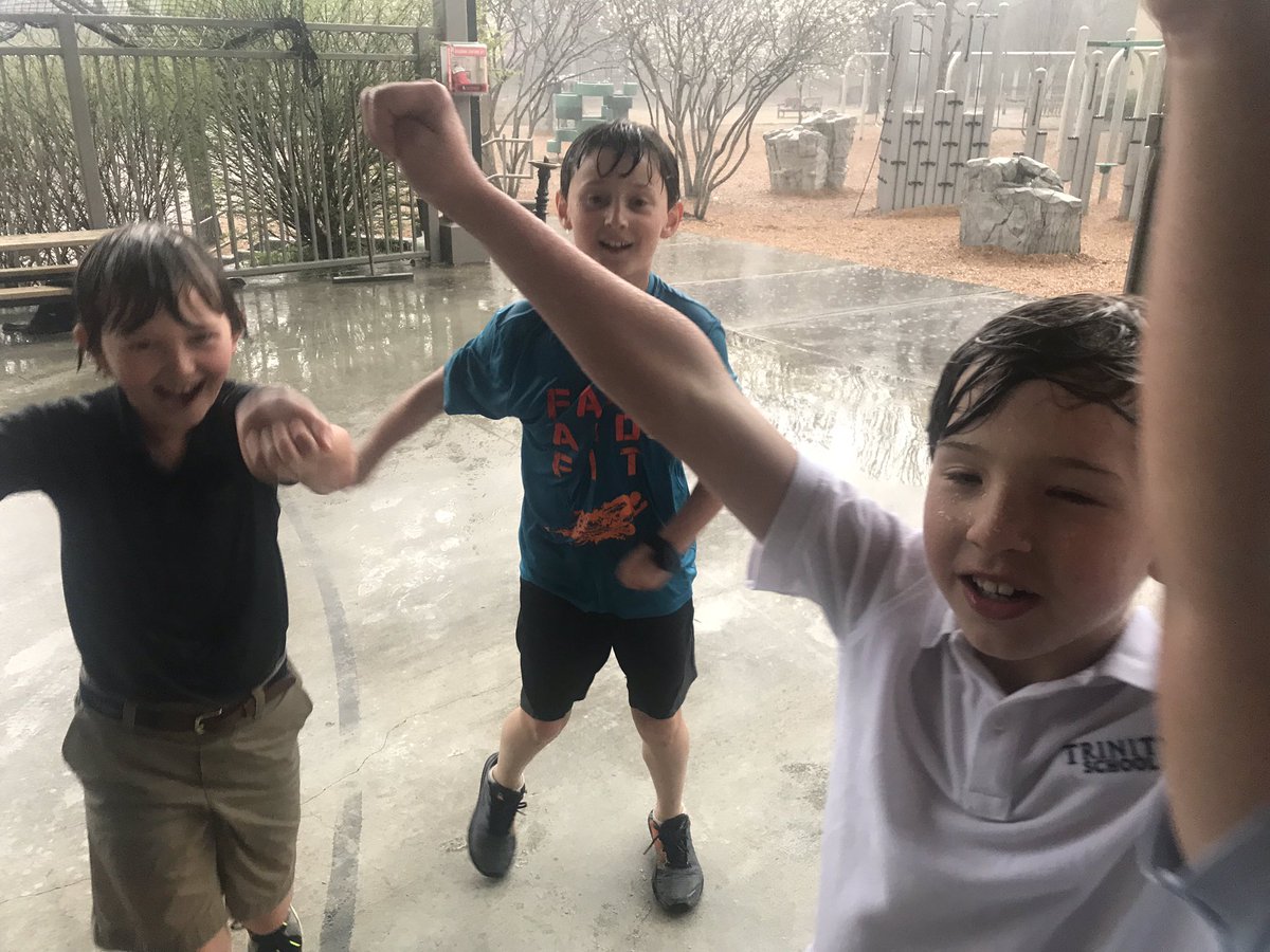 fastandfitatl's tweet image. Managed to grab a couple pics of these guys running under the pavilion after we finally gave in and realized the rain wasn’t going to let up.  We couldn’t have planned for a more fun Fast and Fit practice if we tried!! 🌧🌧🌧  #fastandfit #runningclub #trinitylearns #getoutside