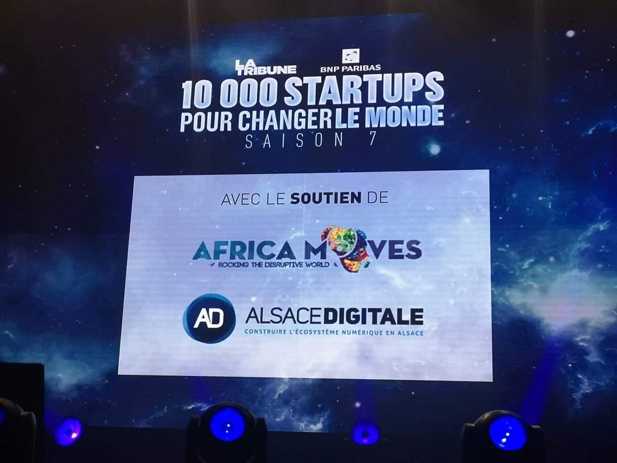 Djouman4Africa's tweet photo. Remise des prix #10000startups by @LaTribune.
Nous étions aux côtés de la team @AFRICAMOVESINNO qui decernait un trophée à la meilleure #startup #africaine : cuimer du #Maroc, de la peau de poisson #dechet valorisée en cuir responsable.
#innovation #EconomieCirculaire https://t.co/bK11b0KXVP