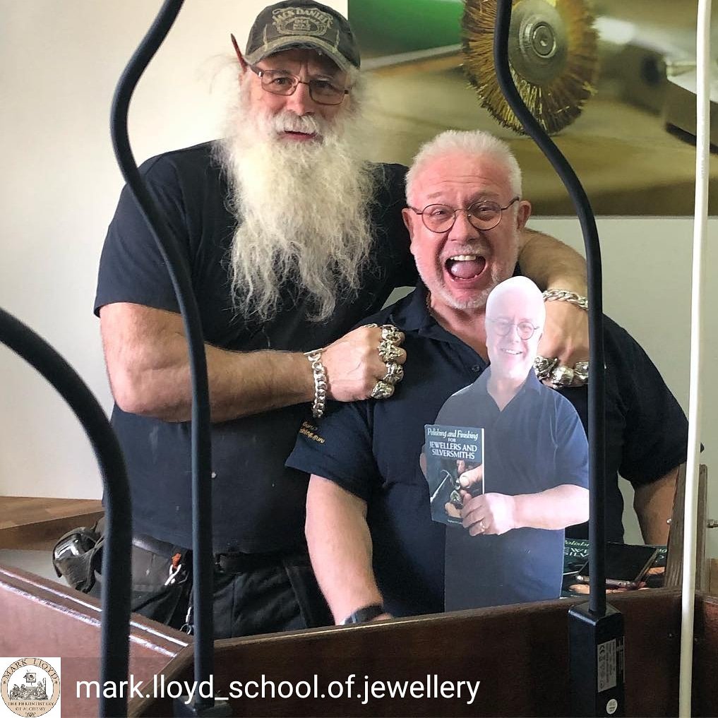 goldpolisher's tweet photo. Don't worry no #polisher was harmed! Just having lots of Fun with #minigu and Nige the #Carpenter from #Hartlepool
@crowoodpress #crowoodpress #goldpolishingguru 😎 https://t.co/GeL0ll43tO