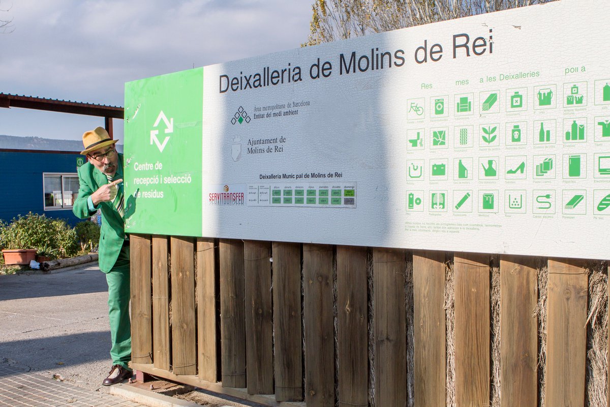 AjMolinsdeRei's tweet photo. INFO DE SERVEI: Canvi d’horari a la deixalleria municipal @mediambientmdr #molinsderei https://t.co/XIfbKCZg8Y https://t.co/ECU9w6FzWR