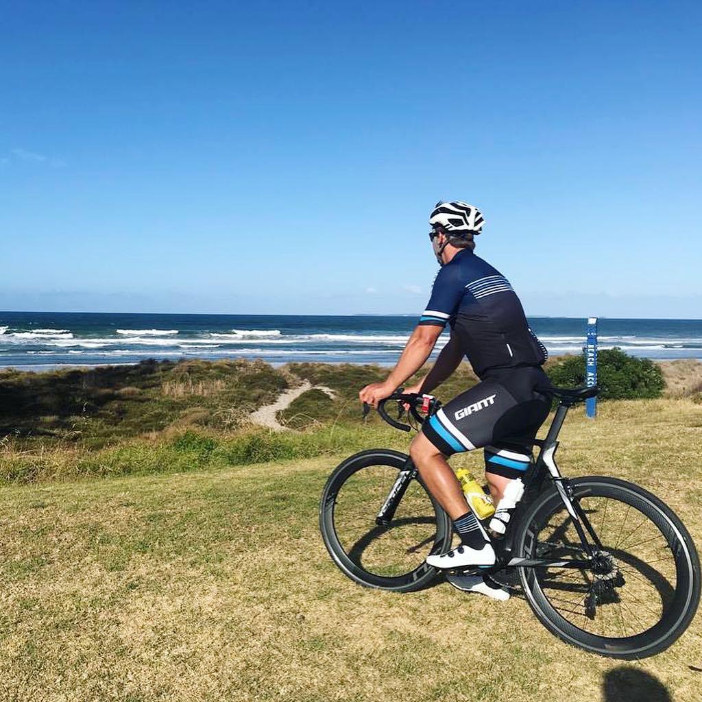 Finn zeiler Nicholas Heiner klaar voor strijd om olympisch startbewijs #TeamNL #vanhiernaartokyo #drivenbytheelements marvinandmiles.com/nieuws/finn-ze…