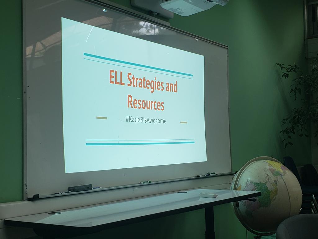 GlobalStacy's tweet image. #KatieBisAwesome provides training for supporting English Language Learners. #ThisisICSAddis
#ICSSST