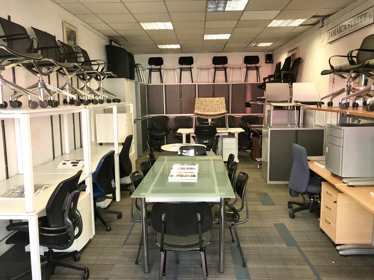 Docklandsoffice's tweet photo. For all your new &amp; used #officefurniture needs in #east #london contact our showroom today!
https://t.co/sSsmcCqwaS https://t.co/U4zvGpEPhq