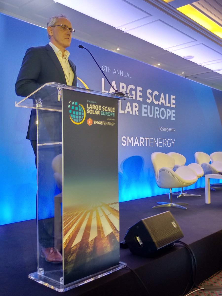 jrojomartin's tweet photo. Here to bring an example of how subsidy-free solar plays out in practice is BayWa r.e.’s Benedikt Ortmann, with a story to tell on the 175MW Don Rodrigo project in Seville #LSSEU #solarPV #EuropeanSolar https://t.co/MqdjzCKGmU
