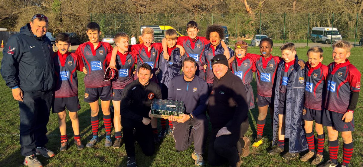 melioramedical1's tweet photo. Yesterday's very happy #buzzwirechallenge winners with their crate of @GreenColaUK ! To win today's crate for your journey home, get yourselves to the R2P tent @RPNS7 by Pitch RE1 #rpns7s https://t.co/dMGAcVOfix