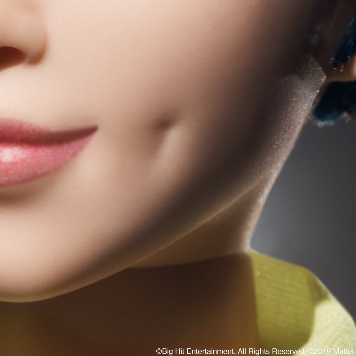 togetherBAMTR's tweet photo. :( who did that to you ? 

Bunu sana kim yaptı ? 

#BTS #BTSxMattel https://t.co/p5u1cFpmJ0