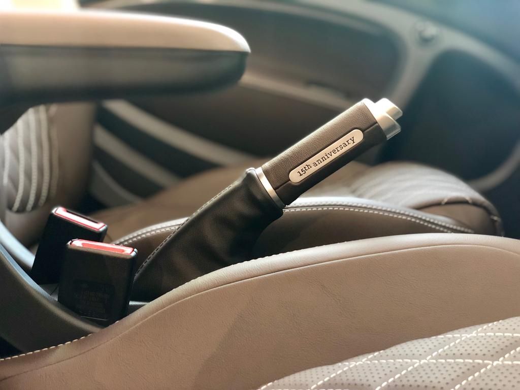 SmartCenterITRA's tweet photo. La felicidad te la da las cosas más pequeñas, como el último Smart Fortwo Cabrio Brabus edición Tailor Made 15th aniversario, la joya de la corona de los amantes de lo pequeño, ¡be Smart!

#Smart #Collecion #Smartcenteritra #Coleccionista #Joya @smarteros @smart_spain https://t.co/g62jGXiHHM