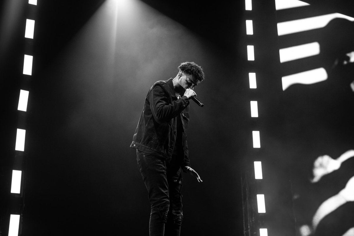 clicksandtones's tweet photo. - @ajtracey at @O2academybrix #ClicksandTones https://t.co/2flnD7eqwN