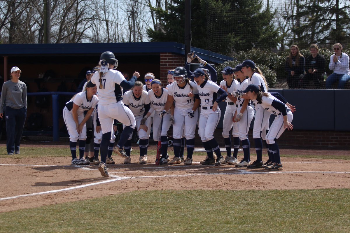 LVCsoftball's tweet image. IT’S GAME DAY! #lvcsb plays Messiah at 3 &amp;amp; 5 - be there! 🥎 #godutchmen  

📸: @rpgilroy