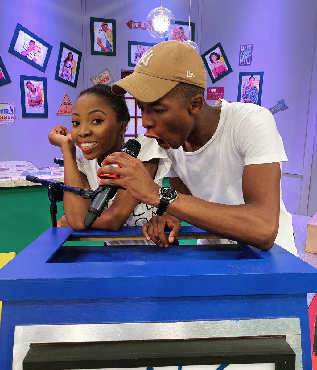 YotvLive's tweet photo. Make your voices heard! 🗣🗣🗣 🎤
Join @KatNcala & @PresidentThato on today YOTV state of the nation addressing SA legal voting age‼️
#YoTalk #SAVotingAgeDebate https://t.co/YMzOvivgmv