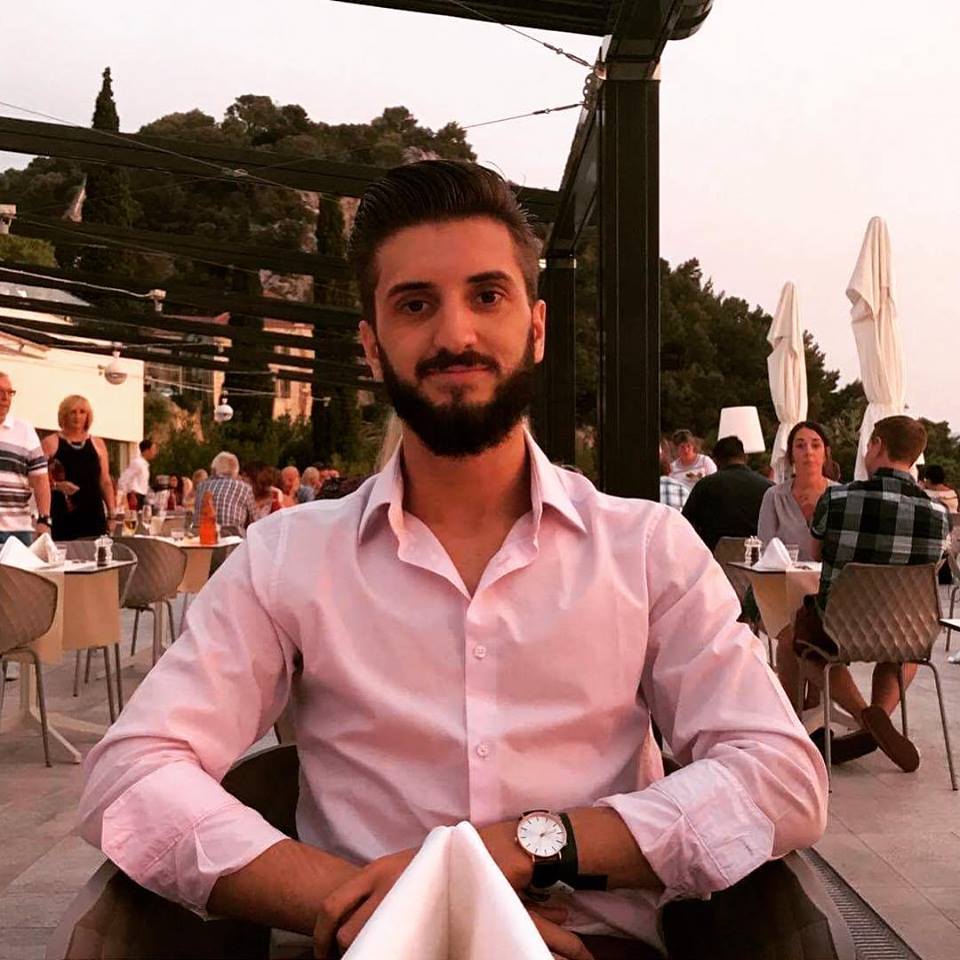 OneAV_UK's tweet photo. Karl has joined OneAV to head up the website. We interviewed him to see what his plans are for the department!
https://t.co/BjUNXCIktg
#homeautomation #distribution #technology #audiovisual #hdmi #oneav #video #hdbt #smarthome #smarthomeautomation #4k https://t.co/m6gUUEu4QL