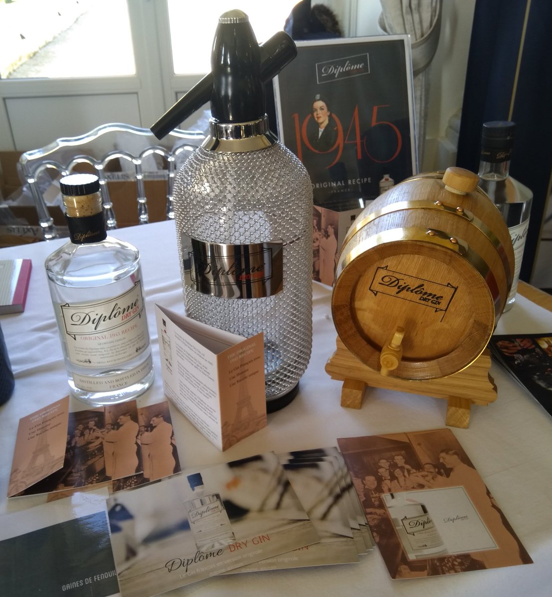 #diplomegin today in #vannes #gin #frenchspirits <a href="/explodugout/">LExplorateurDuGoût</a>
