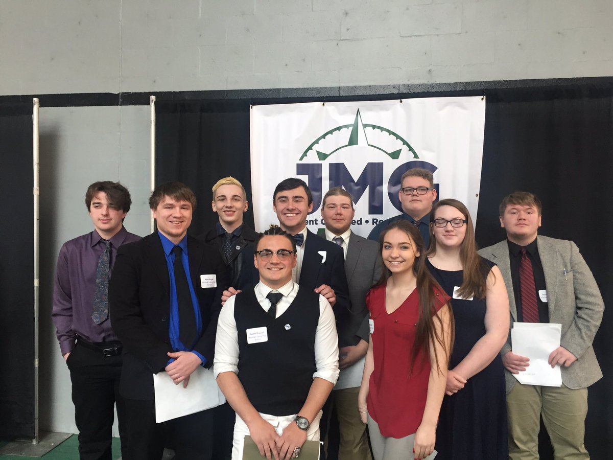 FalconMvhs's tweet photo. MVHS at the JMG Career Development Conference #FalconsFly https://t.co/a3elHpbHdN