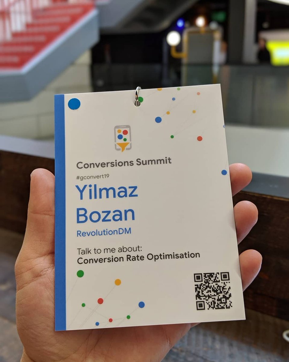yilmazbozan's tweet image. Türkiye'de biz hala SEO, SEM konuşuyoruz, oysa dünya #analyticsdata #smartdata #userexperience #mobileweb #amp #personalization ....(görselde konu başlıklarını okuyabilirsiniz) konuşuyor. Neyse ki buradaki konulara bloğumda yer vereceğim 😉 #gconvert19 @revolutiondmcom
